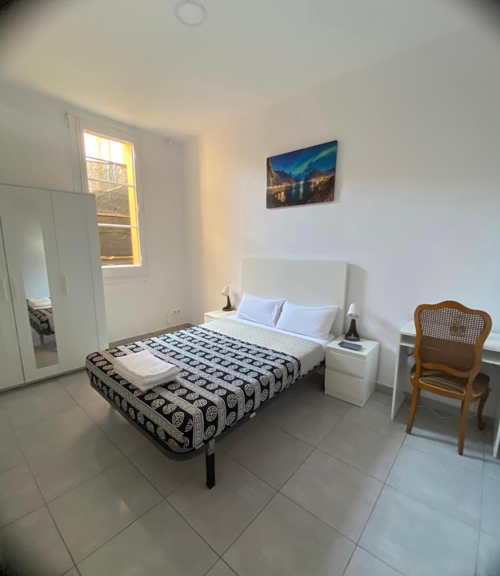 Habitacion Para Tu Estadia Corta En Bcn Διαμέρισμα Βαρκελώνη Εξωτερικό φωτογραφία